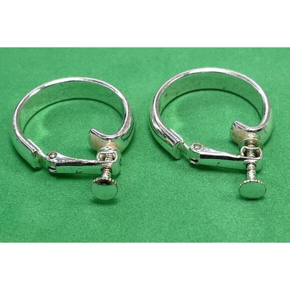 VTG 1980s Lot 3 Goldtone Silvertone 3/4" Huggie Hoop Clip-On EARRINGS EUC - Picture 5 of 7